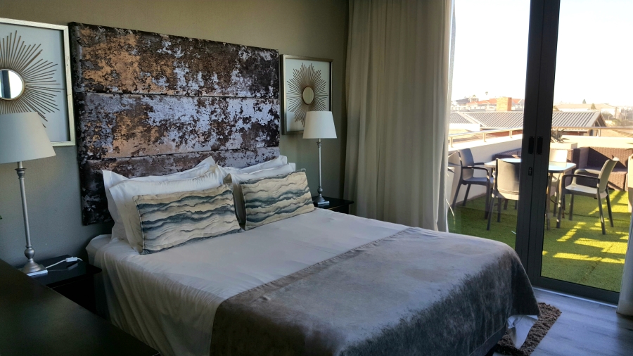 2 Bedroom Property for Sale in Bloubergrant Western Cape